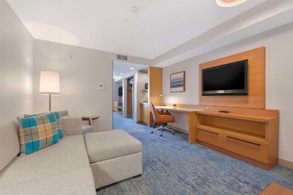 Hilton Garden Inn LAX/El Segundo image 23